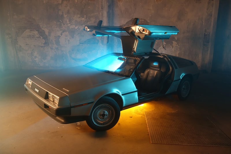 DeLorean DMC-12